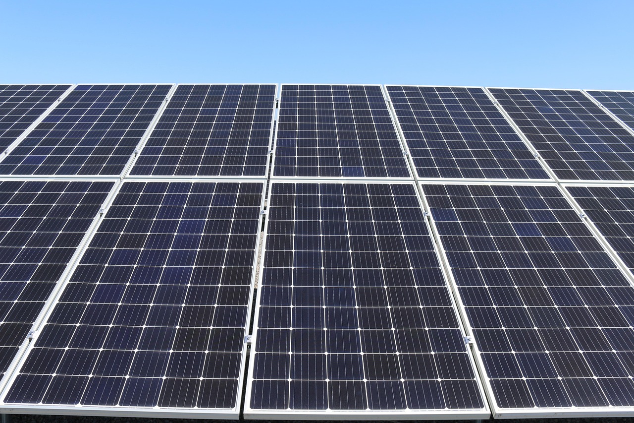 cÃ¢t costÄƒ un panou fotovoltaic