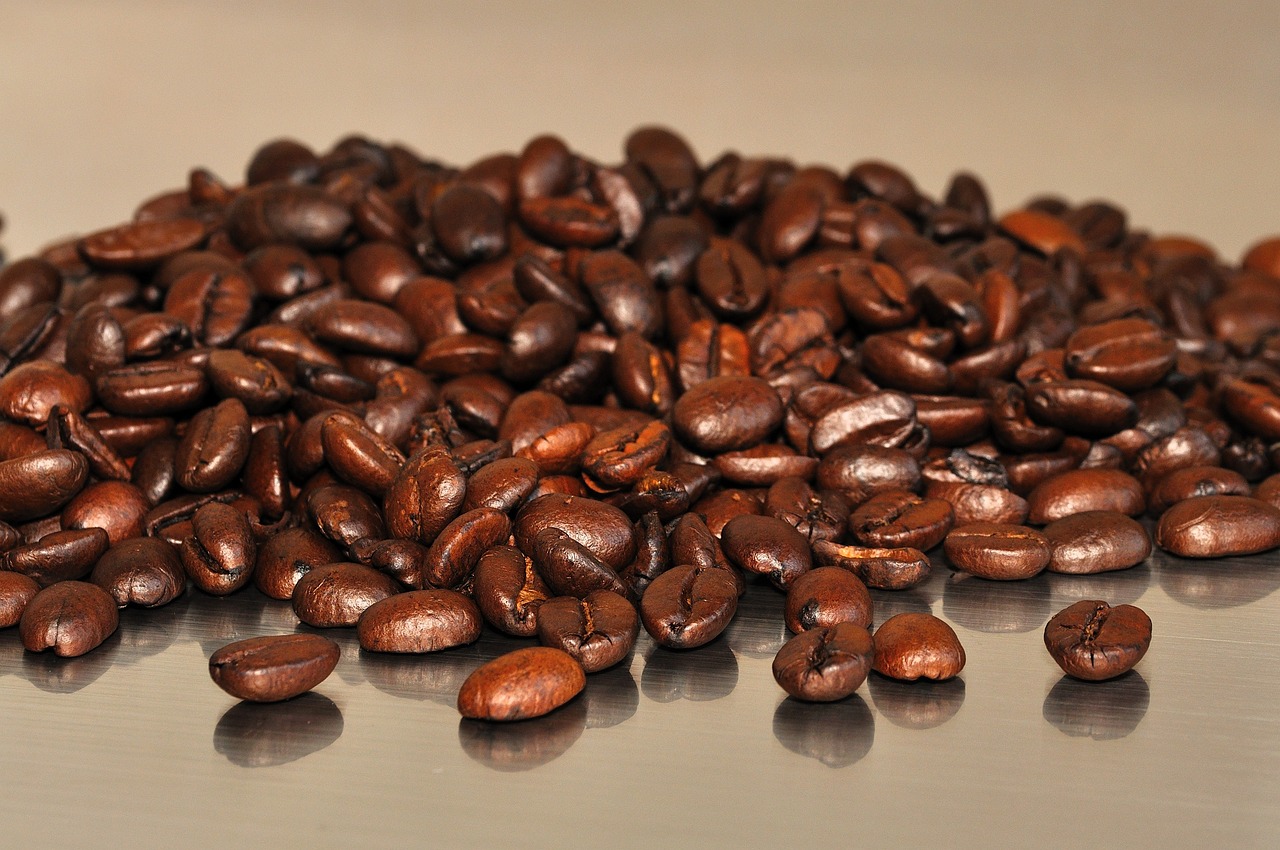 cum se curata aparatul de cafea