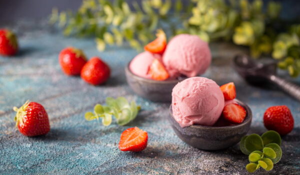 strawberry ice cream